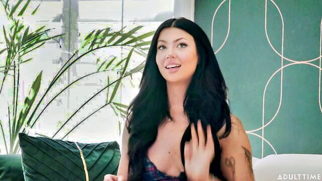 holly day - GirlsWay holly day lesbose