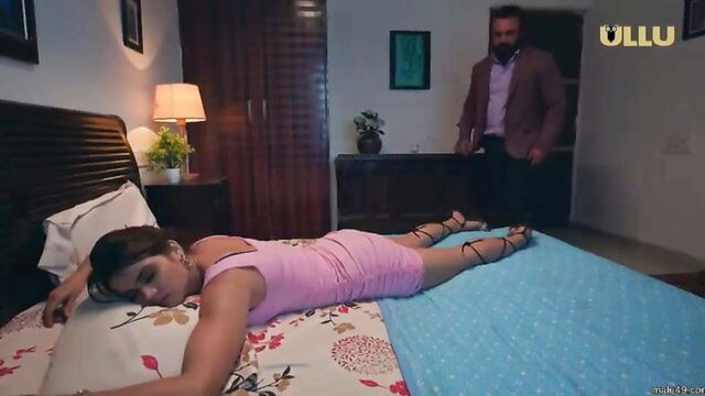 hardcore sex, desi aunty, indian amateur - step daughter ullahot web series sex