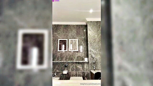 mia khalifa - mia khalifa track jacket fap