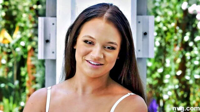 lexi lunas hottest webcam show