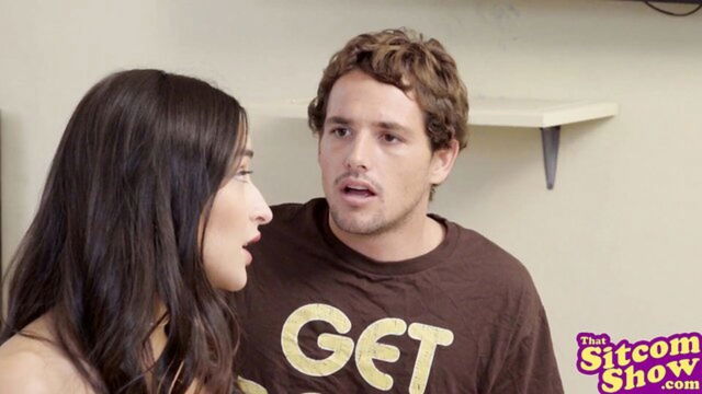 Tyler Nixon, Emily Willis - cheating girlfriend episodes That Sitcom Show