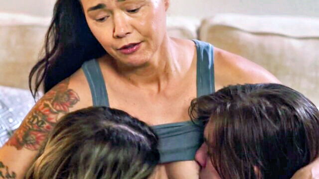 dana vespoli, demi hawks - demi hawks threesome sex