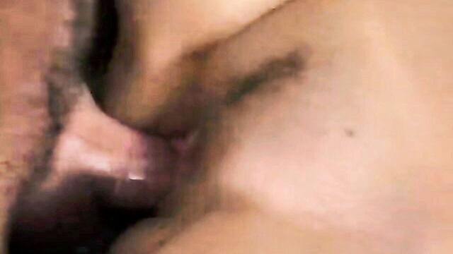 chick with wide holes gets fucked