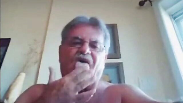 daddy, bear, amateur - uncle shows off 6hd