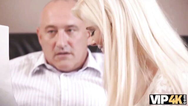 blowjobs, blonde, handjobs - blonde damsel gets money