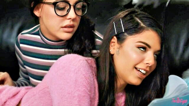 gina valentina - gina valentina lesbian scene