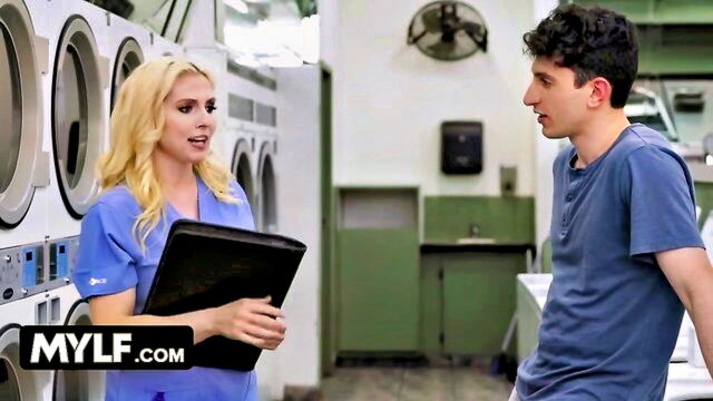 christie stevens - blonde step mom Amateur Sex