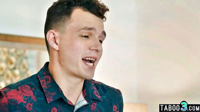 dee williams - stepmom gets stepsons cock