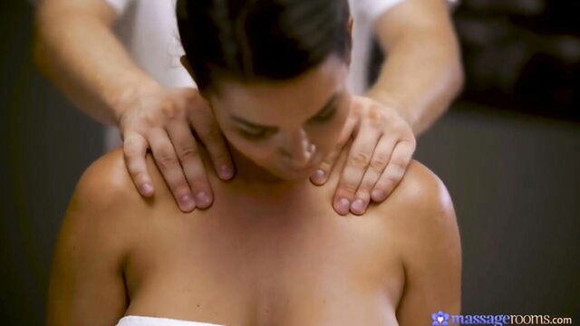 Chloe Lamour, Michael Fly - massage rooms chloe lamour hd