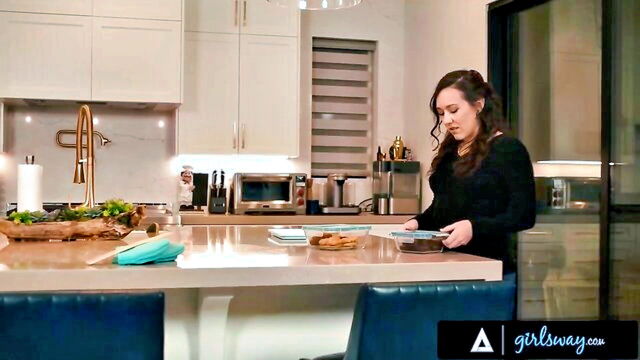 sinn sage - ass eating pussy fitness