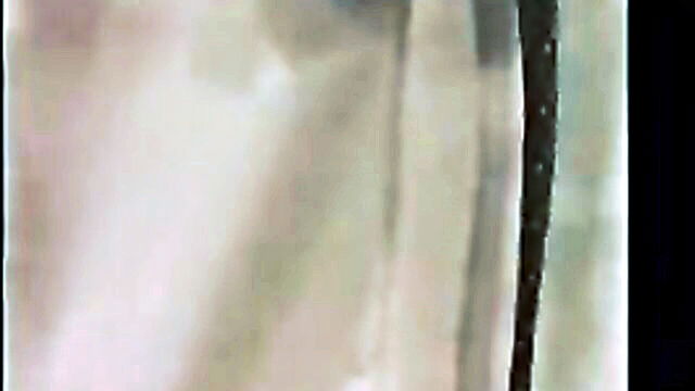 Hot Japanese Guy public scat