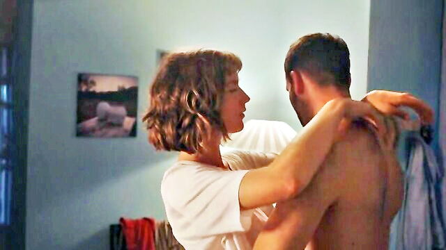 sophie pfennigstorf, bedroom scene, sexy - sophie pfennigstorf bedroom scene