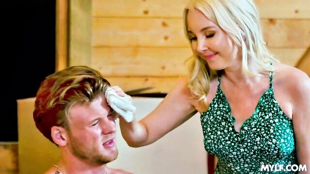 aaliyah love - missionary porn ask your mother