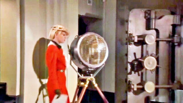 carolyn reese - ball licking dirt porn