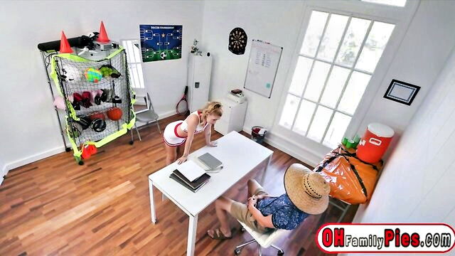 khloe kingsley, teen, teen sex - no panties sex teen