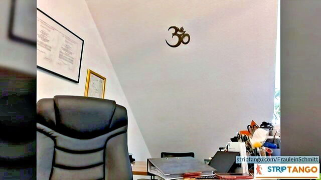 roleplay, housewife, real amateur - erotic frauleinschmitt striptango