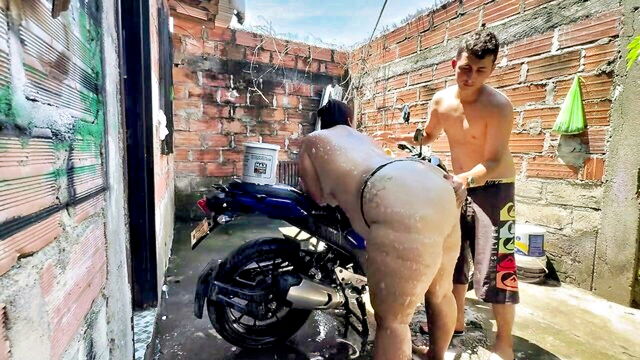 milkball licking dh到的脏口