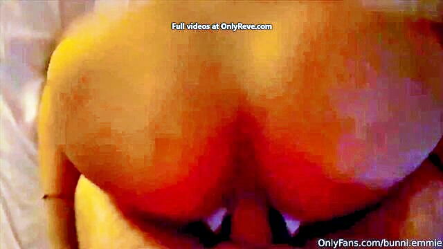 teen asian amateur gives deep throat blowjob and receives cumshot : Onlyfans