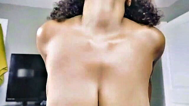 asian stepsister pleasures her horny brother in public : Bang