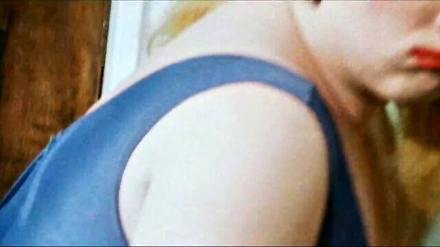 elizabeth coffy - elizabeth elmosis explicit blowjob