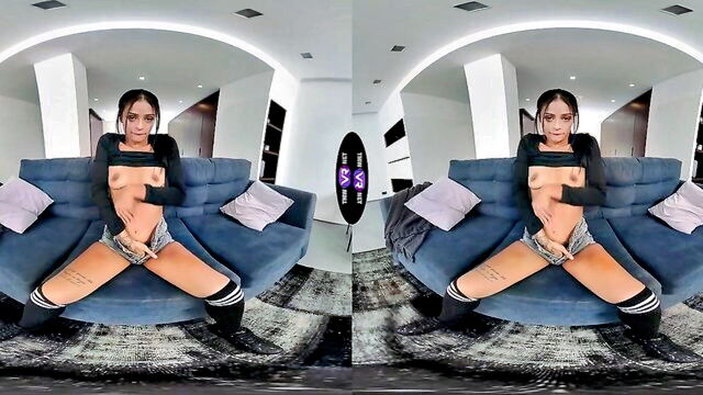 solo girl, teen, brunette - breiny zoae solo vr