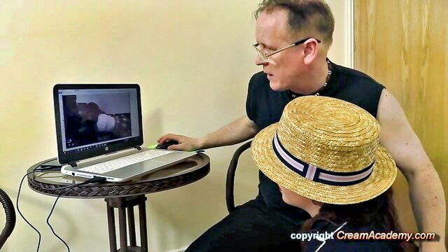 anna de ville teen butt