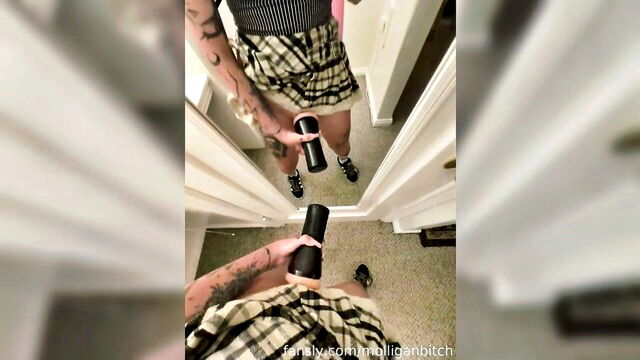 julia molligan - julia molligan masturbation