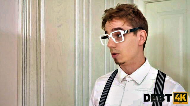 two guys, guys fuck, on the sofa - poly yangs fucked hard