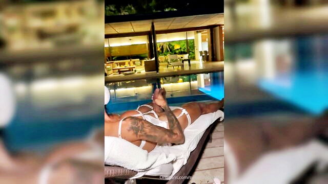 laura saenz - poolside lingerie Laura Saenzxxx