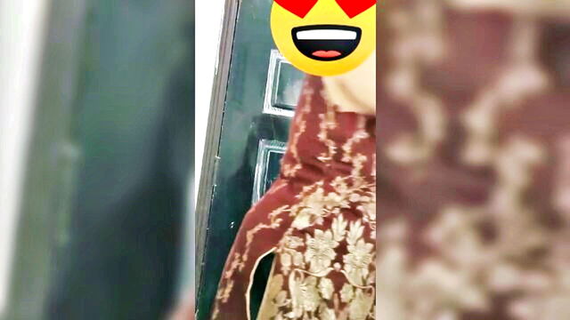 MadamArab - hot wife banks boss