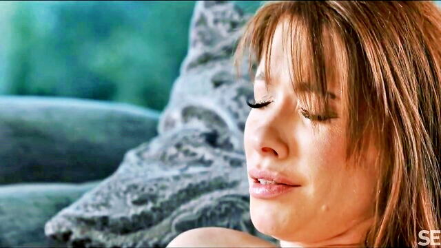 Sata Jones, Lily Mays - facesitting lesbian sex