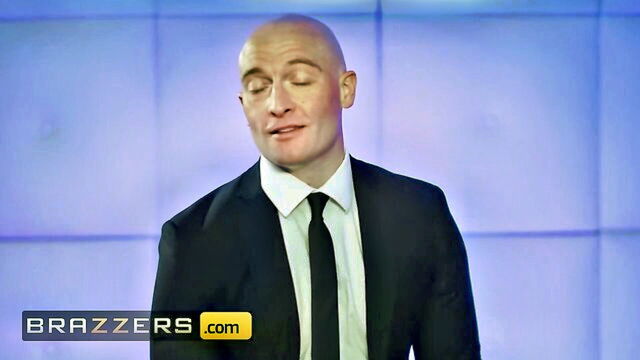 brazzers office sex : Brazzers - Click Here For The Full Video!