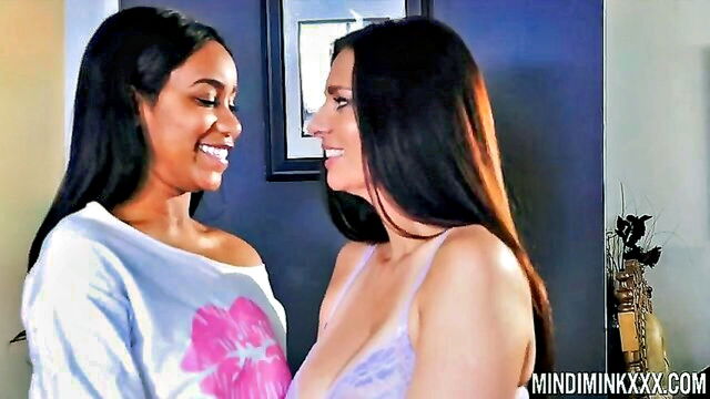 huge tits, big tits, ebony big boobs porn - lesbian big tits kissing