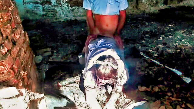 tette grandi, tettona, coppia italiana - abandoned house big tits porn