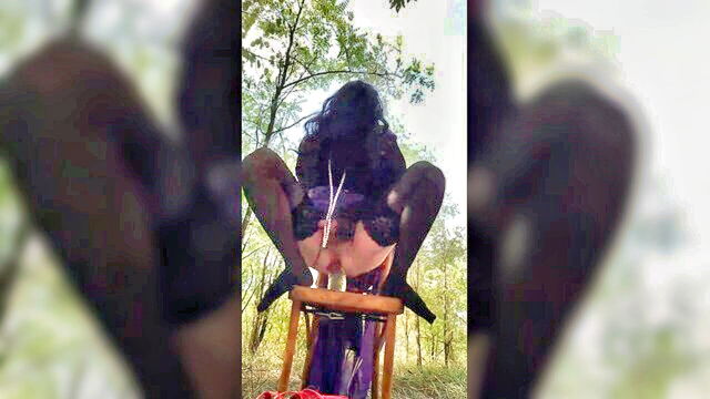 mesmeriza - bridal makeout girl alice