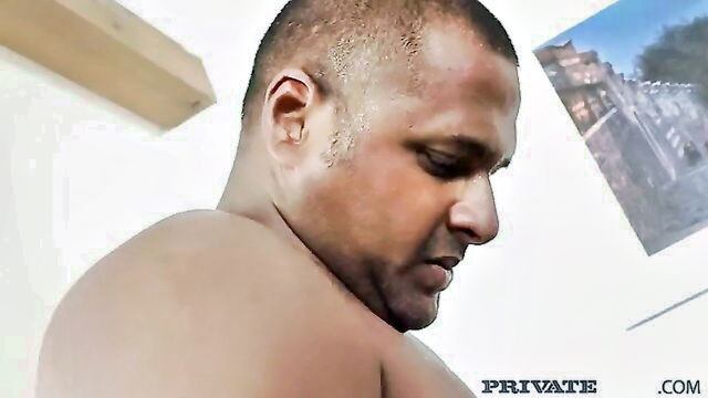 big booty, shaved pussy, double penetration - venera maxima big dick