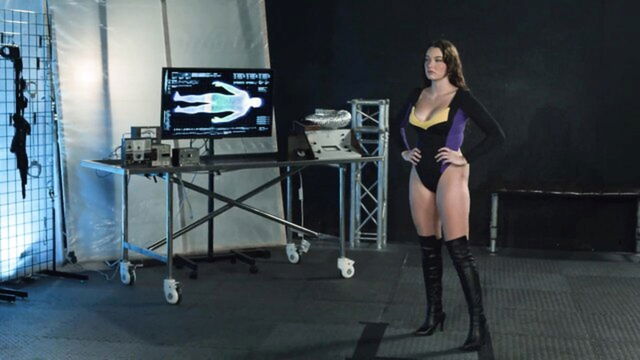 superheroine - superheroine training porn