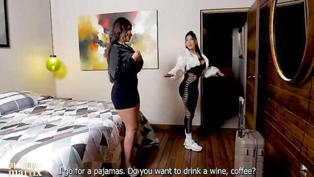 babe, chick, sexy - colombian sensual lesbian pussy know