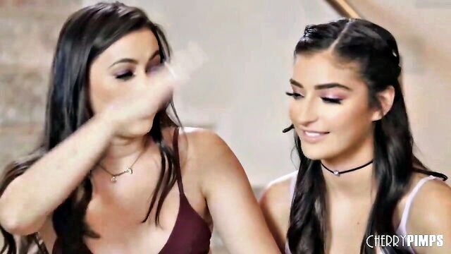 georgia jones, emily willis - petite pussy sex with emily willis