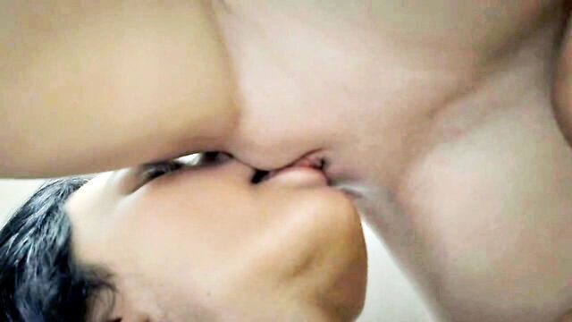 red fox alyssa keira lesbian threesome