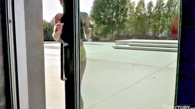 veronica leal - ass training with veronica leal