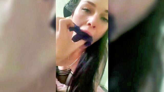 homemade amateur porn videos, butt, anal - brunette rides hard dick