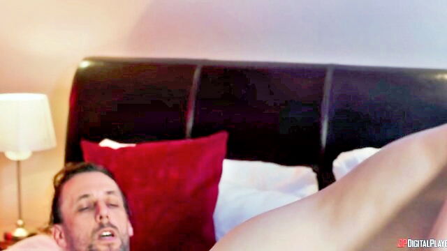 david hughes euro girl : Digital Playground