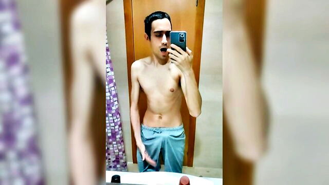 submissive, gay bdsm, sub espanol - marionette testicle smacking