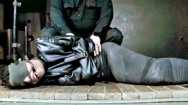 Kira Noir - kira noir bdsm bondage