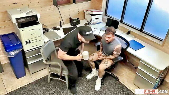 huge, muscle, cock - son in trouble xxx