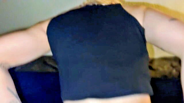 german, pov, squirting - lesbian sex with squirting