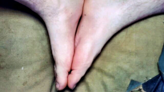 feet worship, male feet, men feet - foot fetish cam show