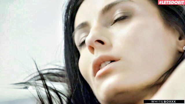 lexi dona - flaming brunette gets strapon