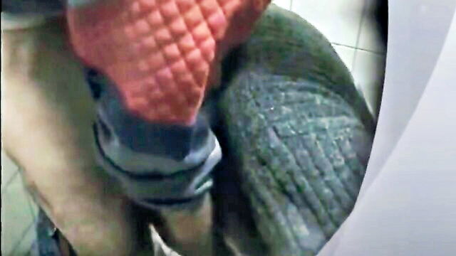 blowjob, man, amateur - gay handjob video